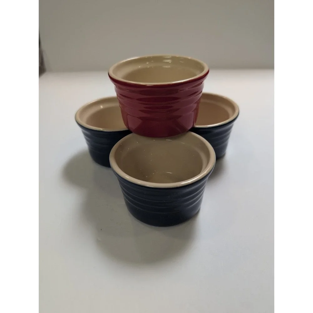 Le Creuset Stoneware Custard Cups 4 Oz 3 Blue 1 Red Ribbed Ramekins- ‎ Set Of 4